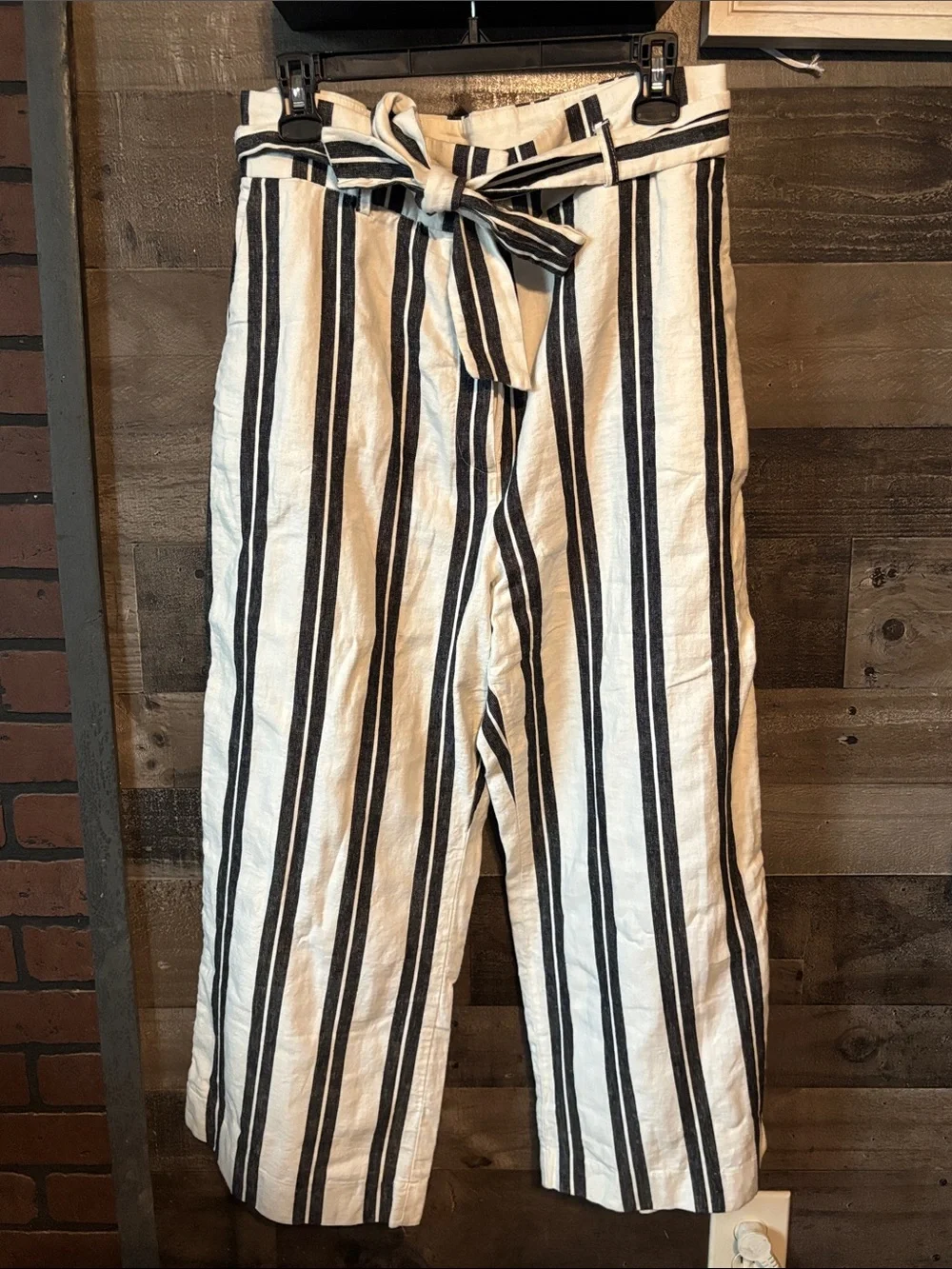 H&M Cream and Black Vertical Stripe Paperbag Waist Pants